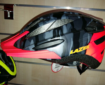 001 Lazer Casco € 70.00